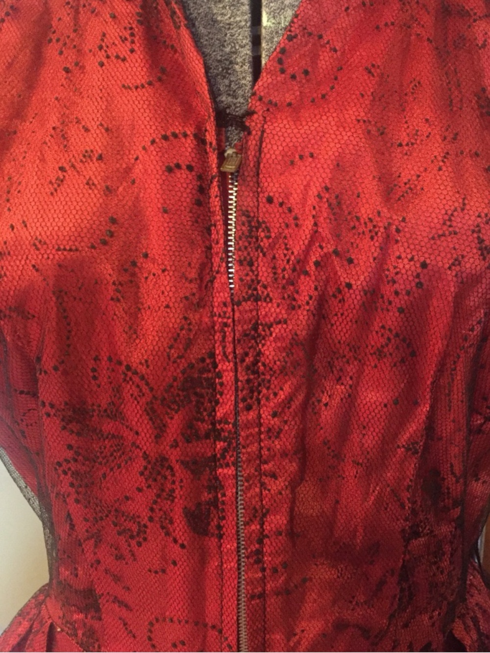 1940s red dress with overlay AS IS - Picture 10 of 10